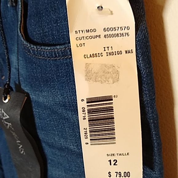 Anne Klein Capri Jeans - Picture 4 of 7